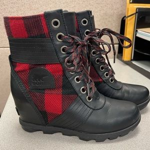 Sorel - Lexie Buffalo Red Plaid